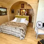 Demeures & Chateaux Domaine De La Grange De Hotel Conde-Northen