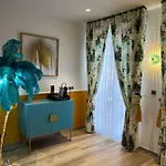 Hotel Demeures & Chateaux Domaine De La Grange De Conde-Northen