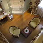 Demeures & Chateaux Domaine De La Grange De 4*