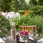 Demeures & Chateaux Domaine De La Grange De Condé-Northen