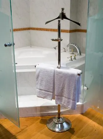 Du Domaine De La Grange De Hotel Condé-Northen