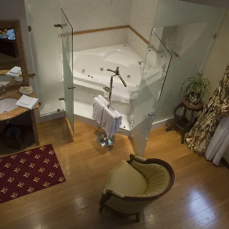 Demeures & Chateaux Domaine De La Grange De Szálloda 4*