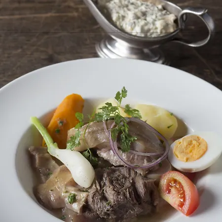 Hotel Demeures & Chateaux Domaine De La Grange De Conde-Northen