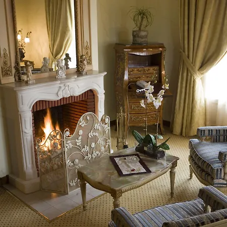 Hotel Demeures & Chateaux Domaine De La Grange De 4*