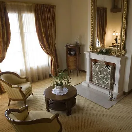 Demeures & Chateaux Domaine De La Grange De 4*