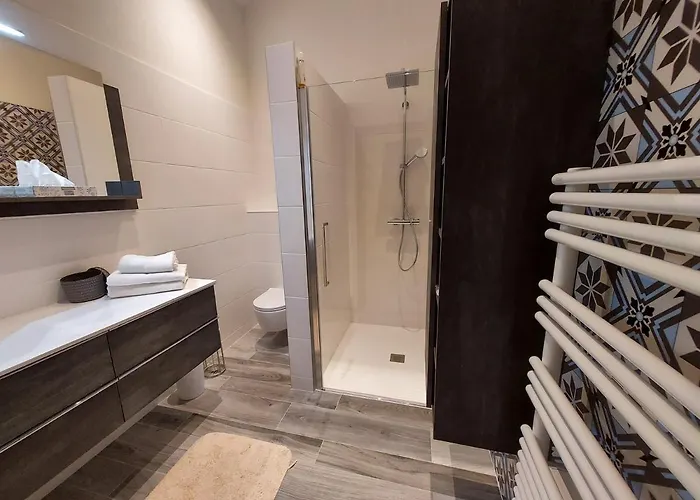 Demeures & Chateaux Domaine De La Grange De 4* Conde-Northen