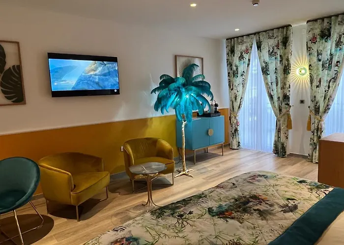 Demeures & Chateaux Domaine De La Grange De 4*