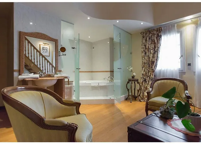 Demeures & Chateaux Domaine De La Grange De 4*