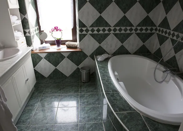 Demeures & Chateaux Domaine De La Grange De Conde-Northen