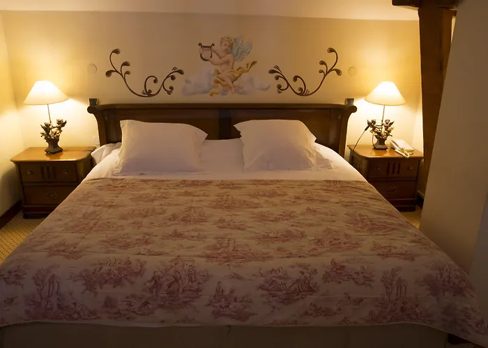 Demeures & Chateaux Domaine De La Grange De Отель 4*