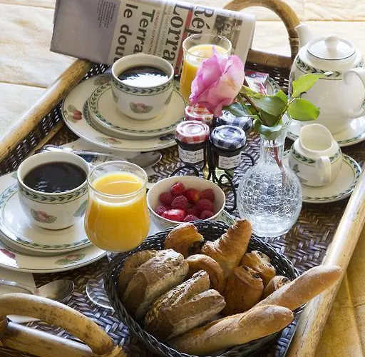 Отель Demeures & Chateaux Domaine De La Grange De Conde-Northen